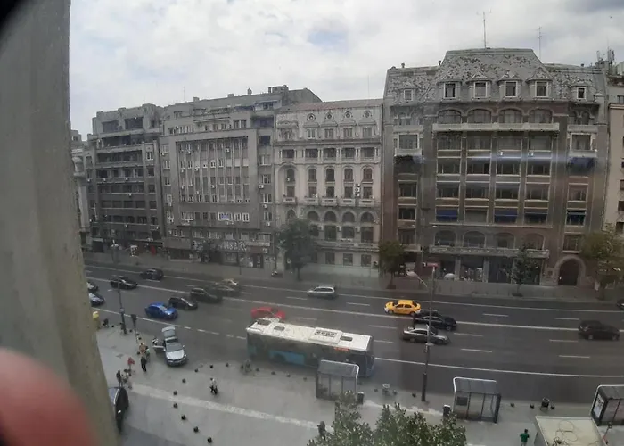 Luxury Piata Romana Center Апартаменти